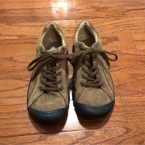 Keen brown women’s shoes size 7.5